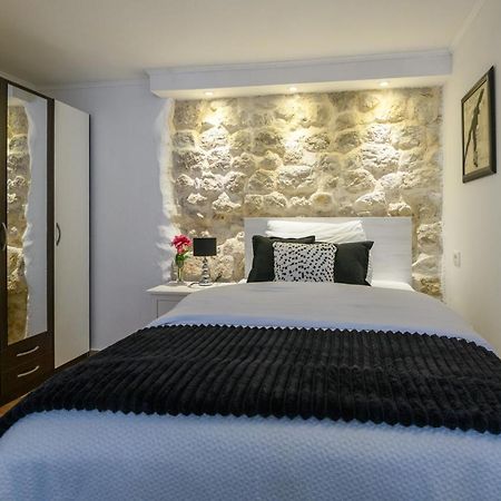 Buza Apartment Ragusa Esterno foto