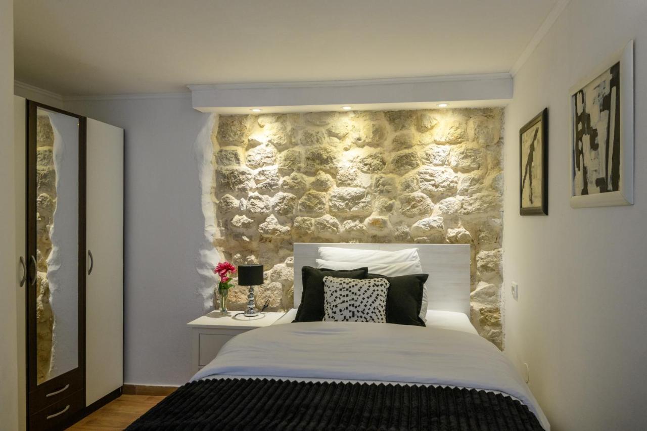 Buza Apartment Ragusa Esterno foto
